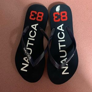 Nautica Navy Flip Flops Size 5/6